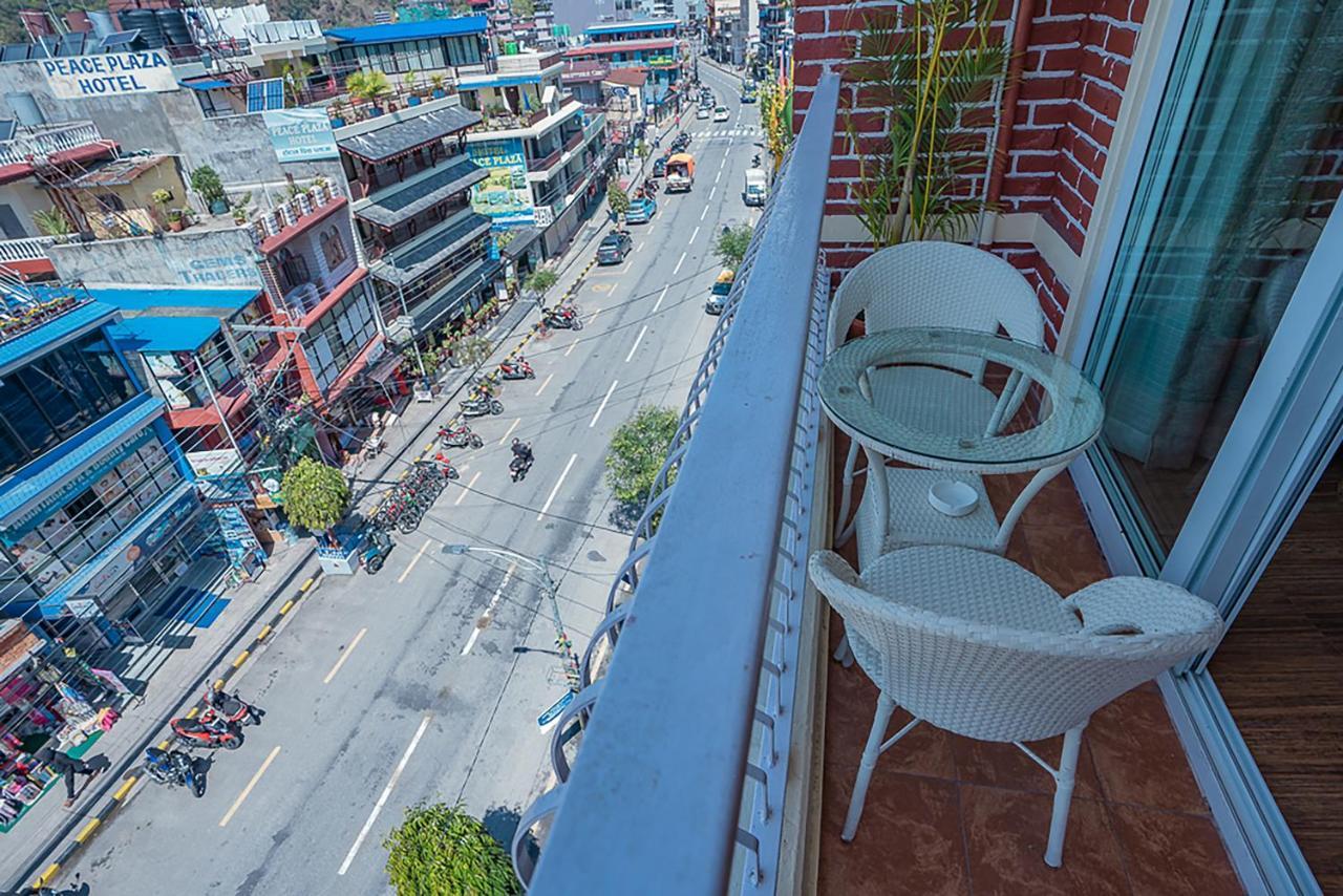 Himalayan Glory Inn Pokhara Bagian luar foto